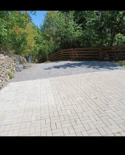 Pod Klingerom Διαμέρισμα *