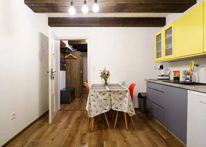 Pod Klingerom Διαμέρισμα